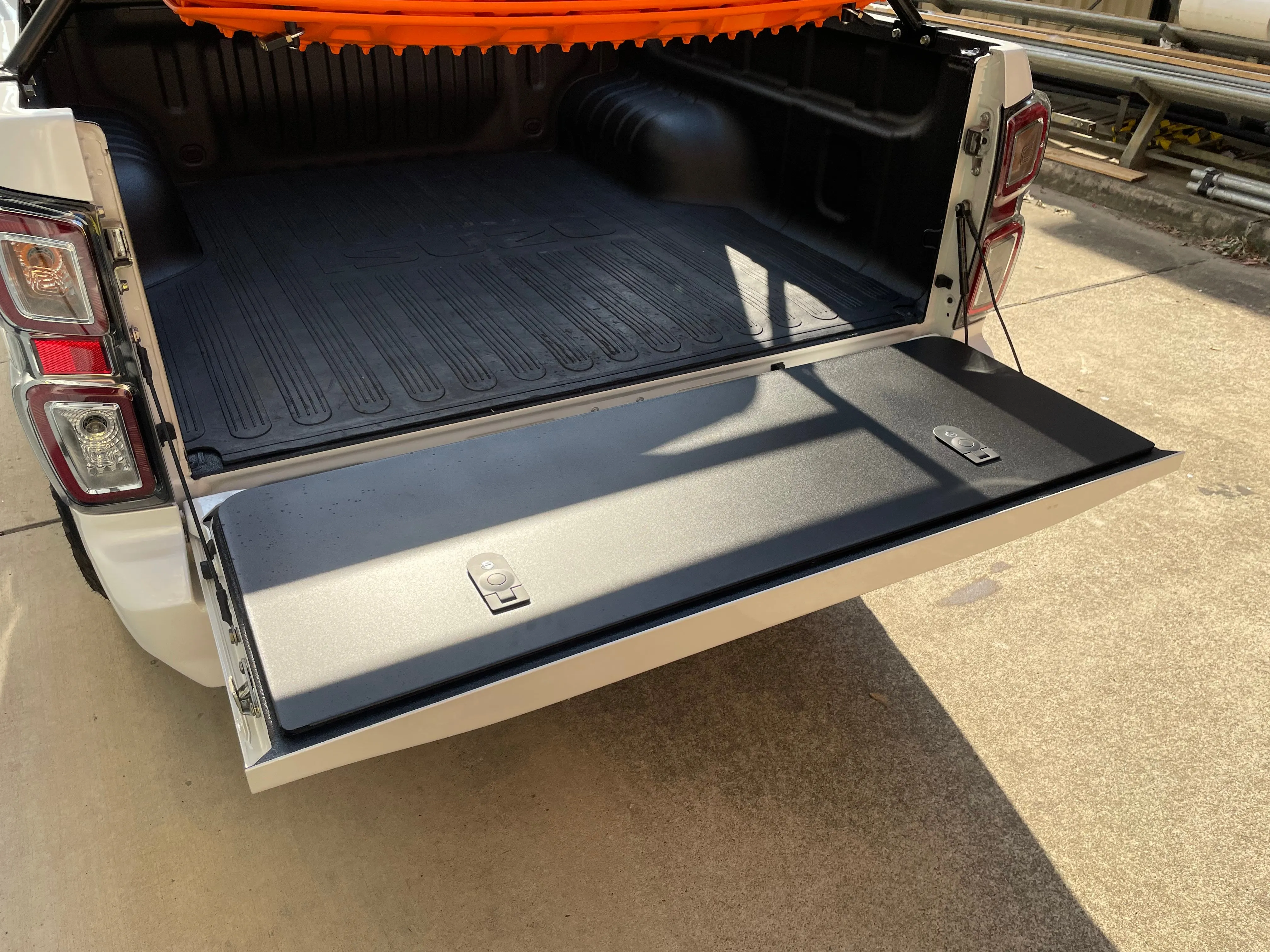 Isuzu Dmax Tailgate Storage