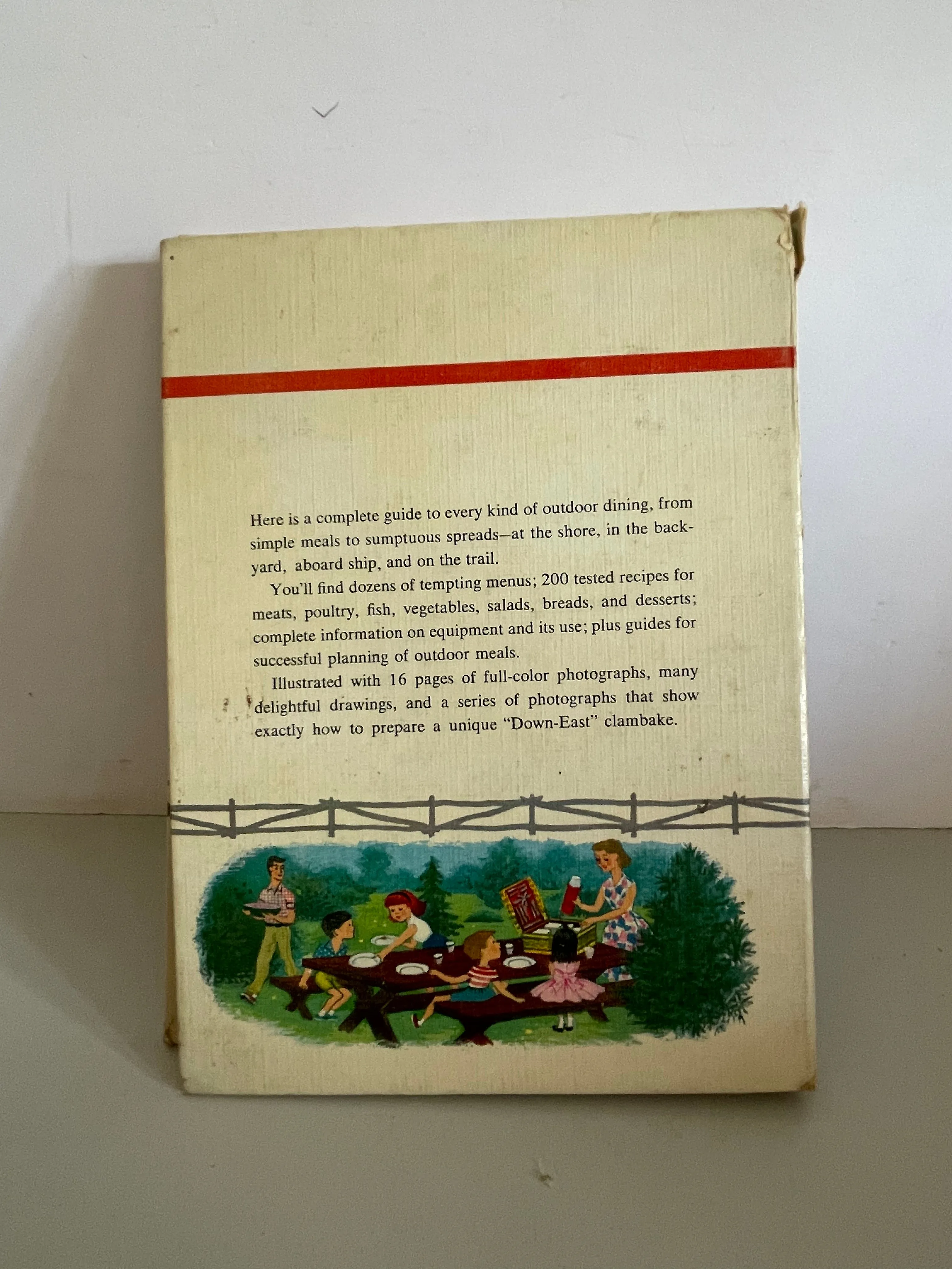 <€€ Vintage Betty Crocker's Outdoor Cook Book Spiral Hardcover 1961