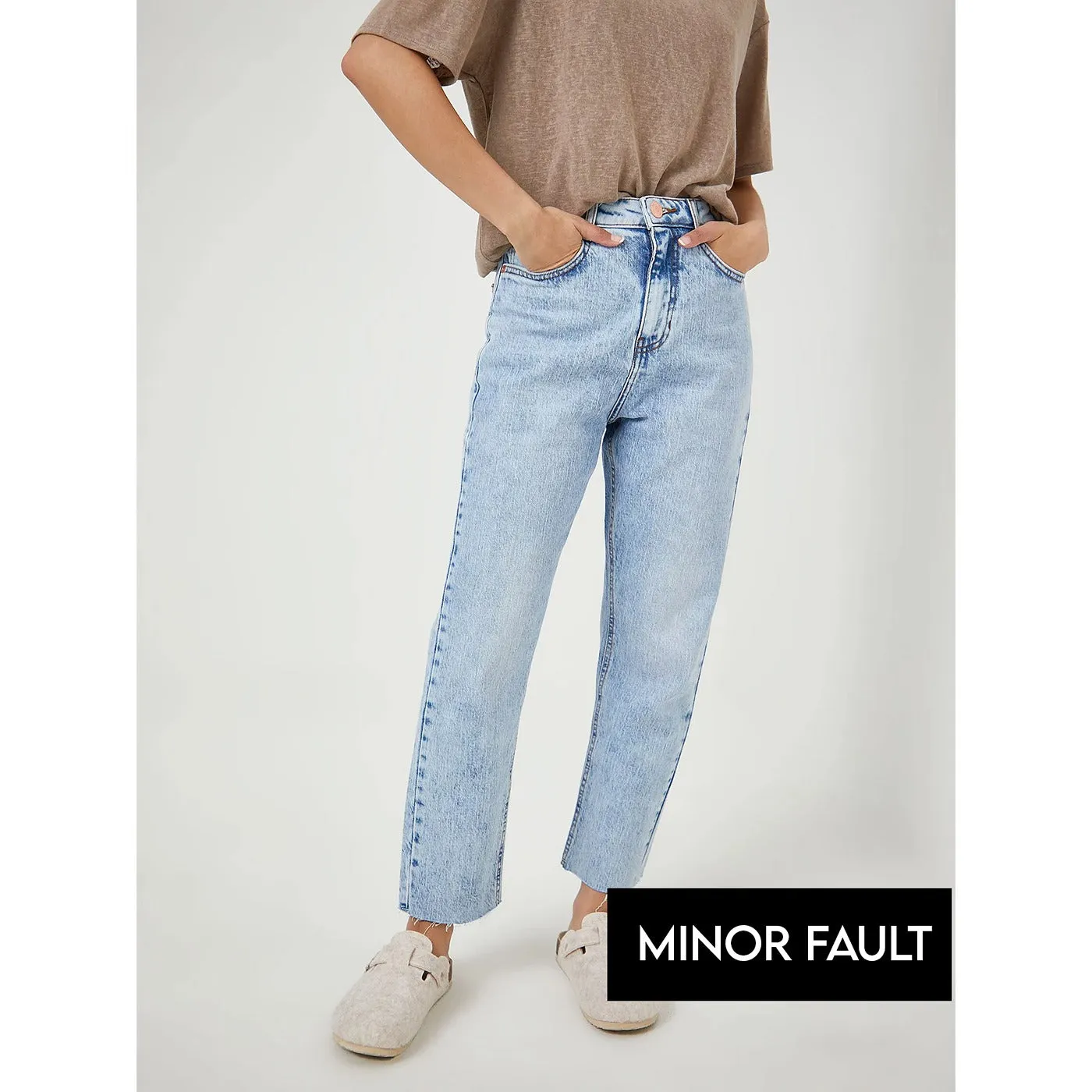 Minor Fault Light Blue Cropped Jeans