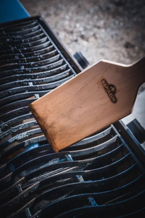 Napoleon Cedar Grip Scraper - 62051