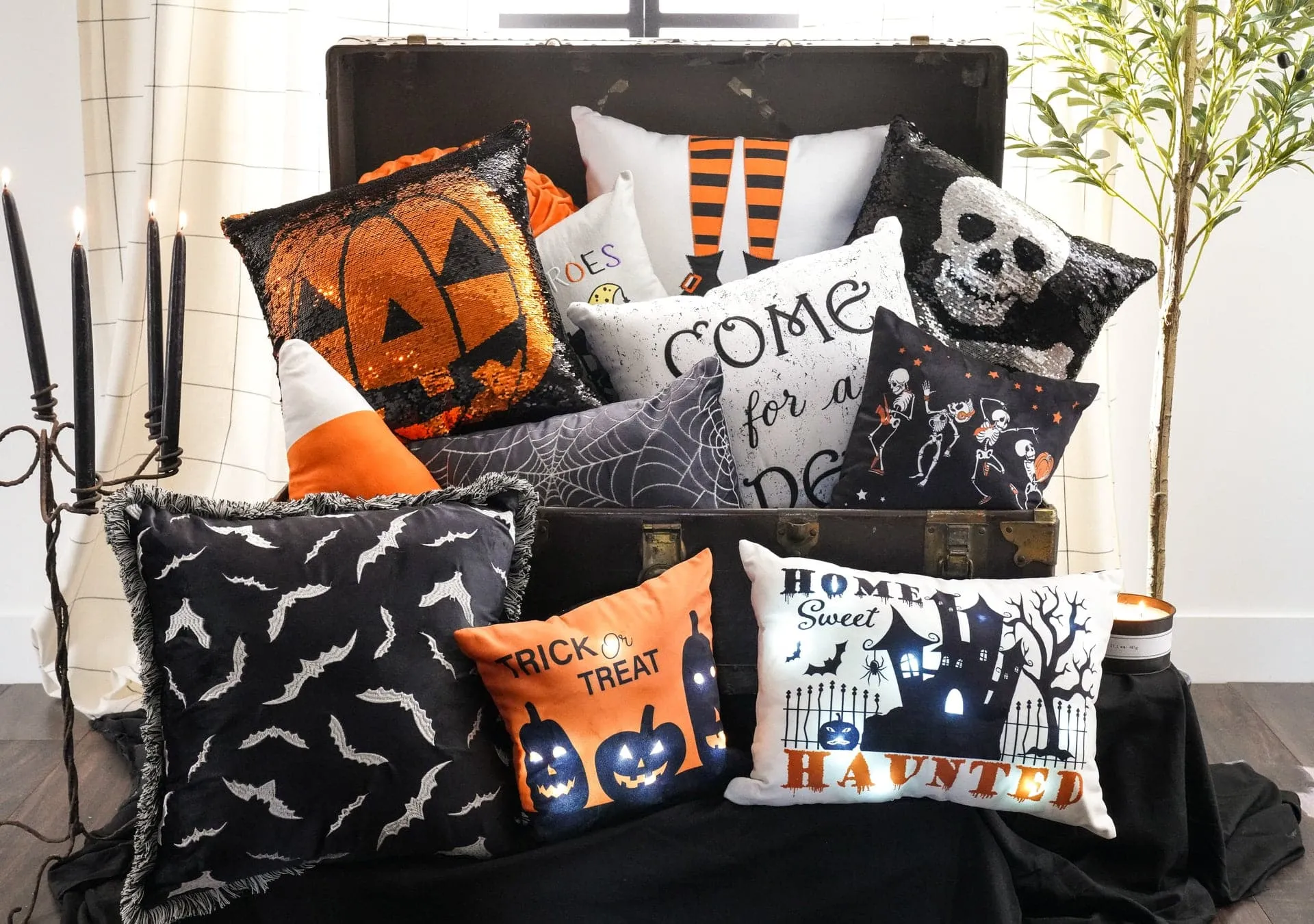 Trick Or Treat Pumpkin LED Decorative Pillow